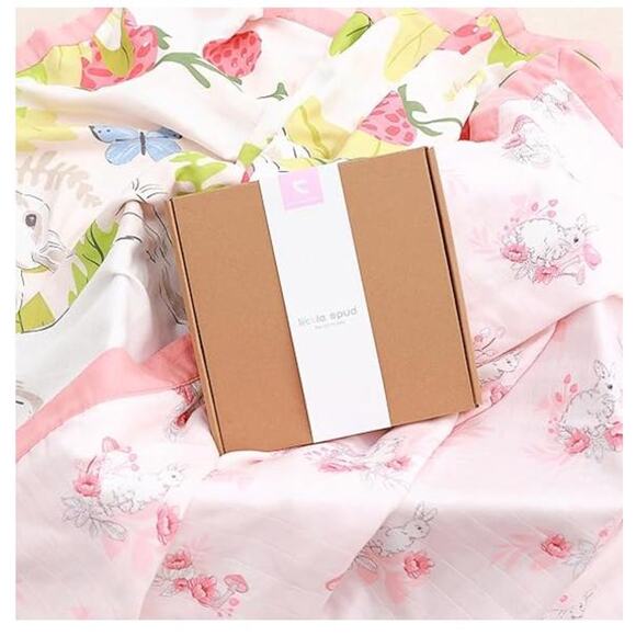 Muslin Baby Blanket, 4-Layer Muslin Cotton Swaddle 47 x 47 - Picture 7 of 8